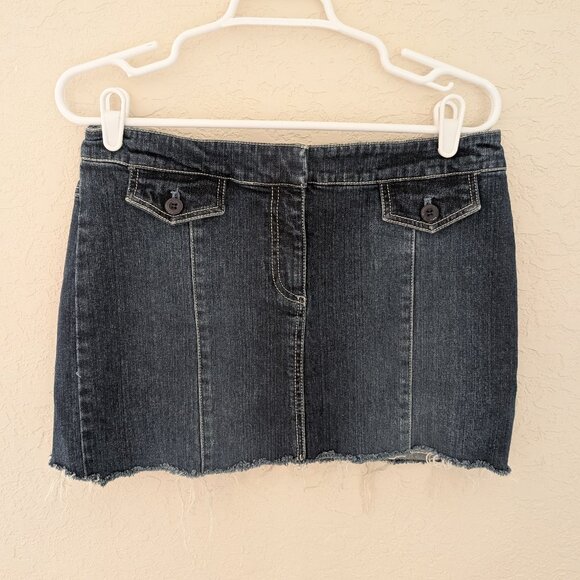 Vintage New York & Co Denim Mini Skirt Size 6 Distressed Pockets Y2K 90s Raw Hem - Picture 1 of 5